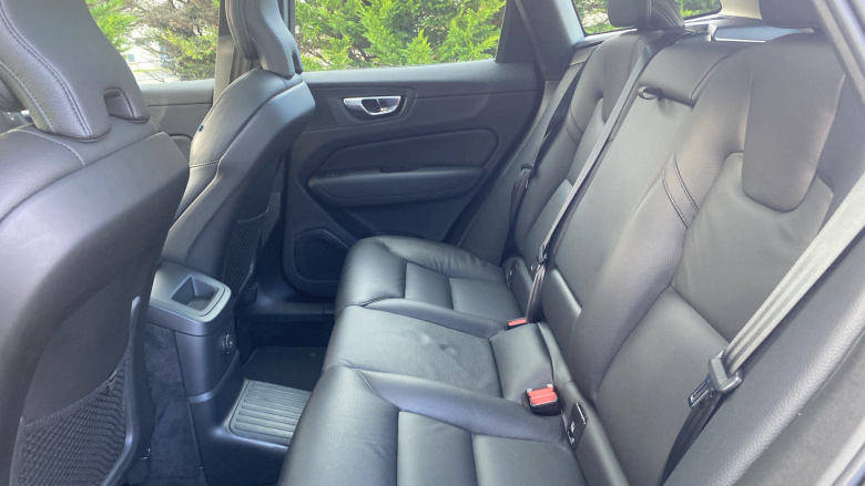 Volvo Xc60 2.0 T6 [350] RC PHEV Core Bright 5dr AWD Gtron Estate